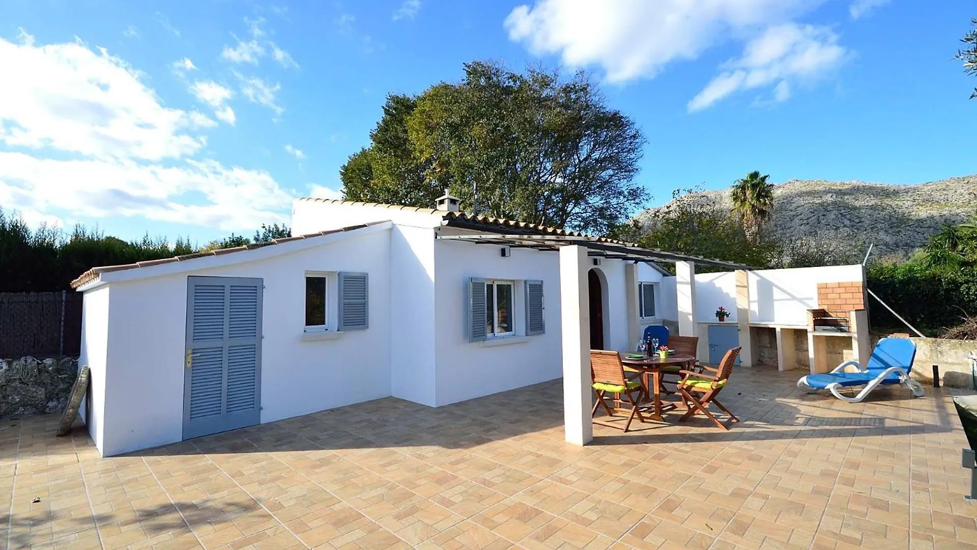Villa Les Oliveres By Sunvillas Mallorca Pollenca
